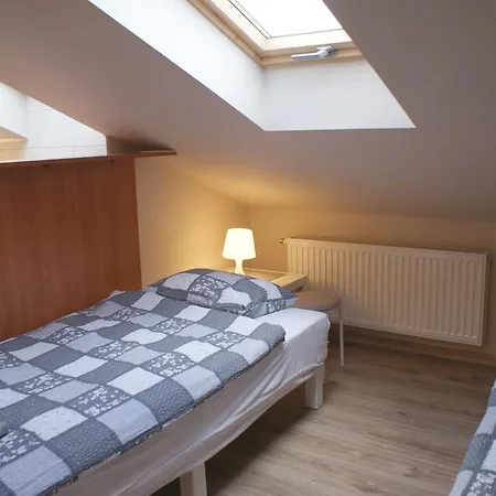 شقة Na Debcu بوزنان