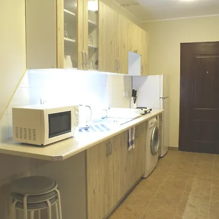 Apartment Na Debcu *